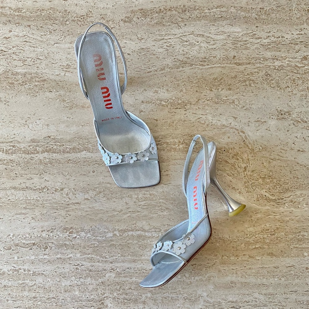 Vintage Miu Miu Mesh Daisy Slingback Sandal Heels - Picture 2 of 9